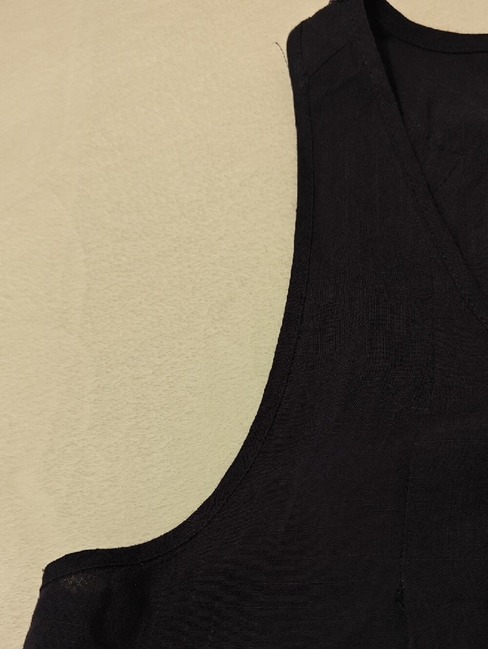 Lulumari Navy Tank Top with Ivory Embroidery - Picture 9 of 13